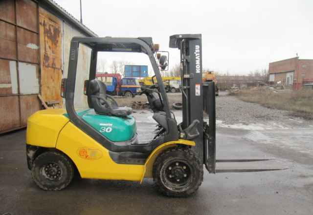 3 TON KOMATSU DIESEL FORKLIFT