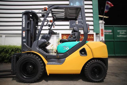 3 TON KOMATSU DIESEL FORKLIFT