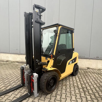 3 TON CAT DIESEL FORKLIFT