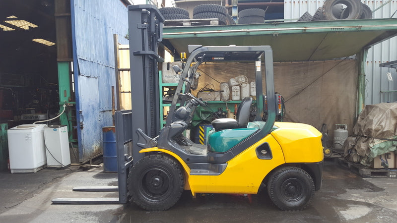 3 TON KOMATSU DIESEL FORKLIFT