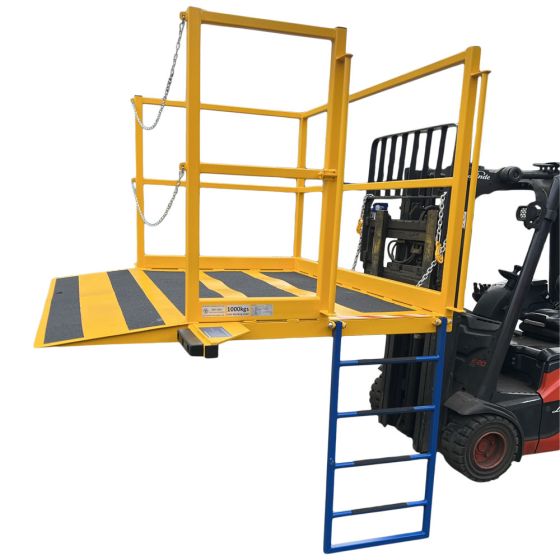 LORRY LOADING PLATFORM